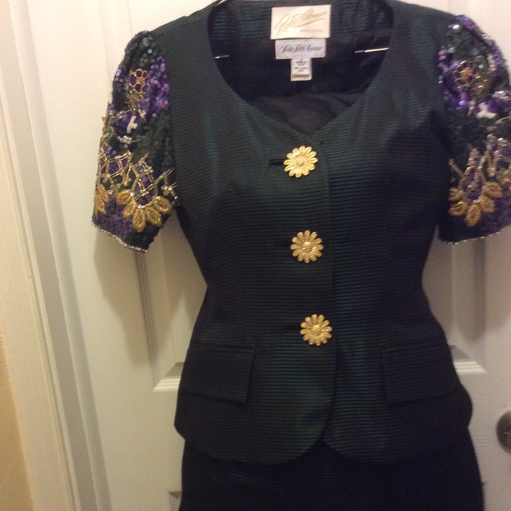 Ricki Freeman texture & beaded dressy suit (skirt)